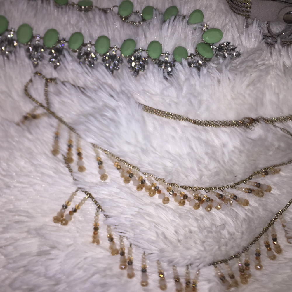 Cool Assorted Accessories Bundle! - image 2